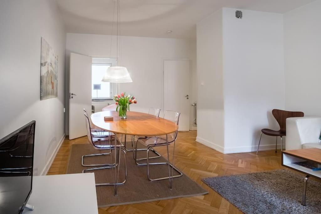 Stockholm Checkin Apartment Alvik Luaran gambar